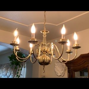 8 light chandelier